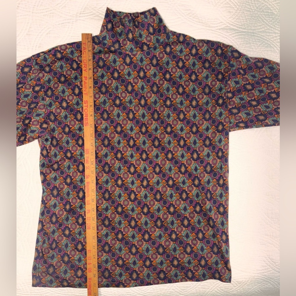 Eddie Bauer Vintage Multicolor Geometric Mock Neck Top Large - Picture 2 of 5